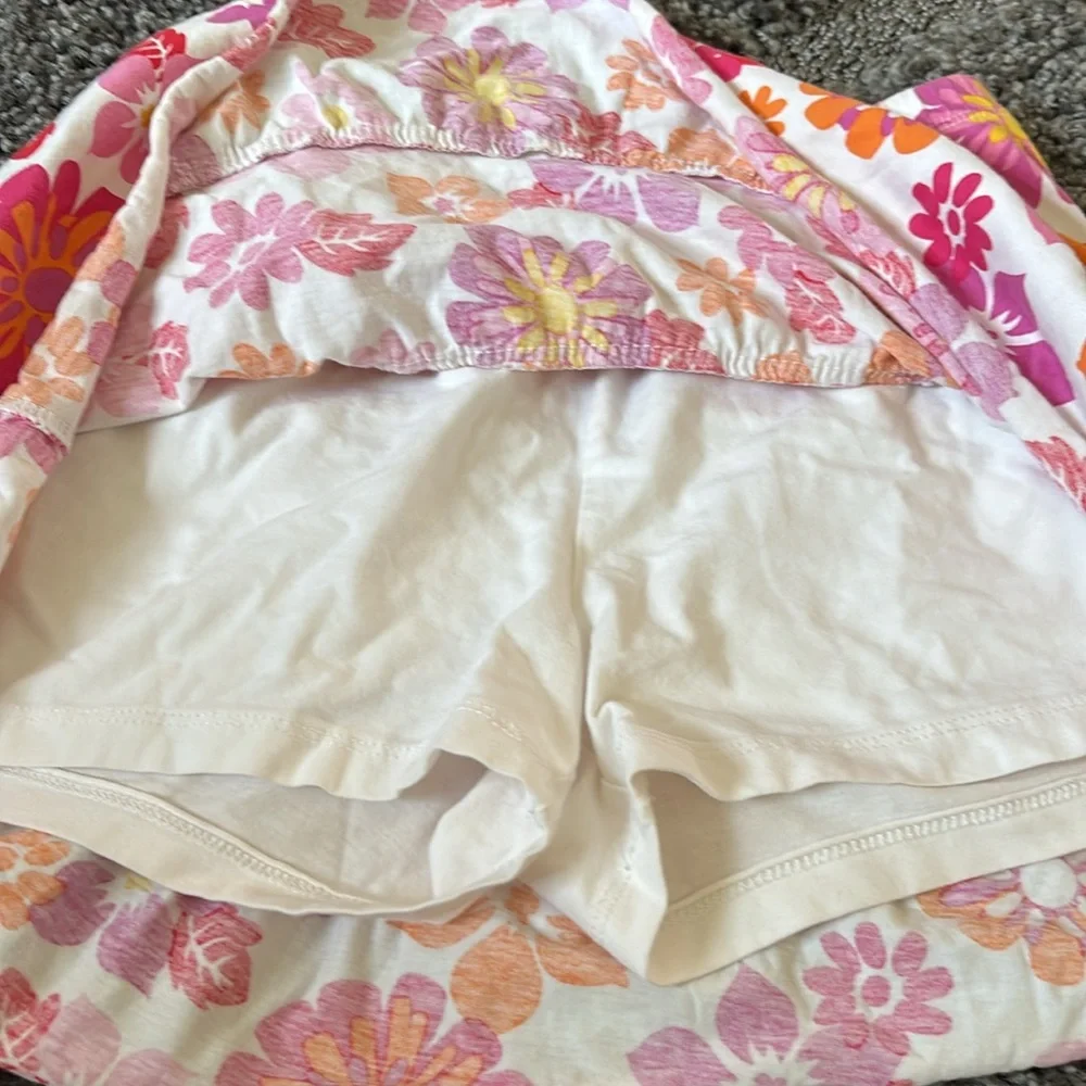 Children’s Place Vibrant Floral Skort with Pink & Orange Hues EUC